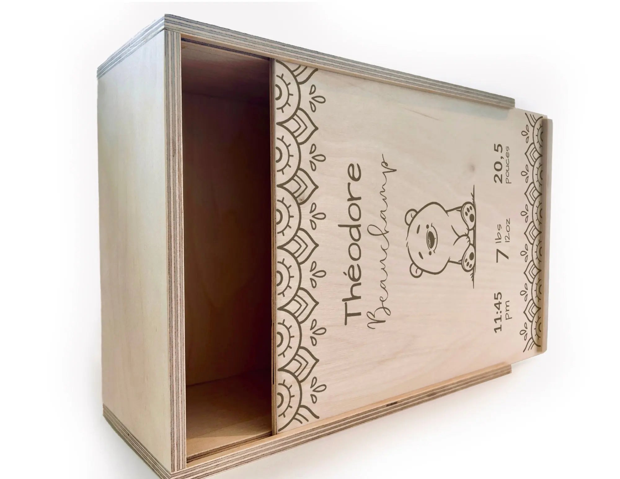 Boîte de naissance personnalisée fabriquée au Québec - 6 pièces Lolikö