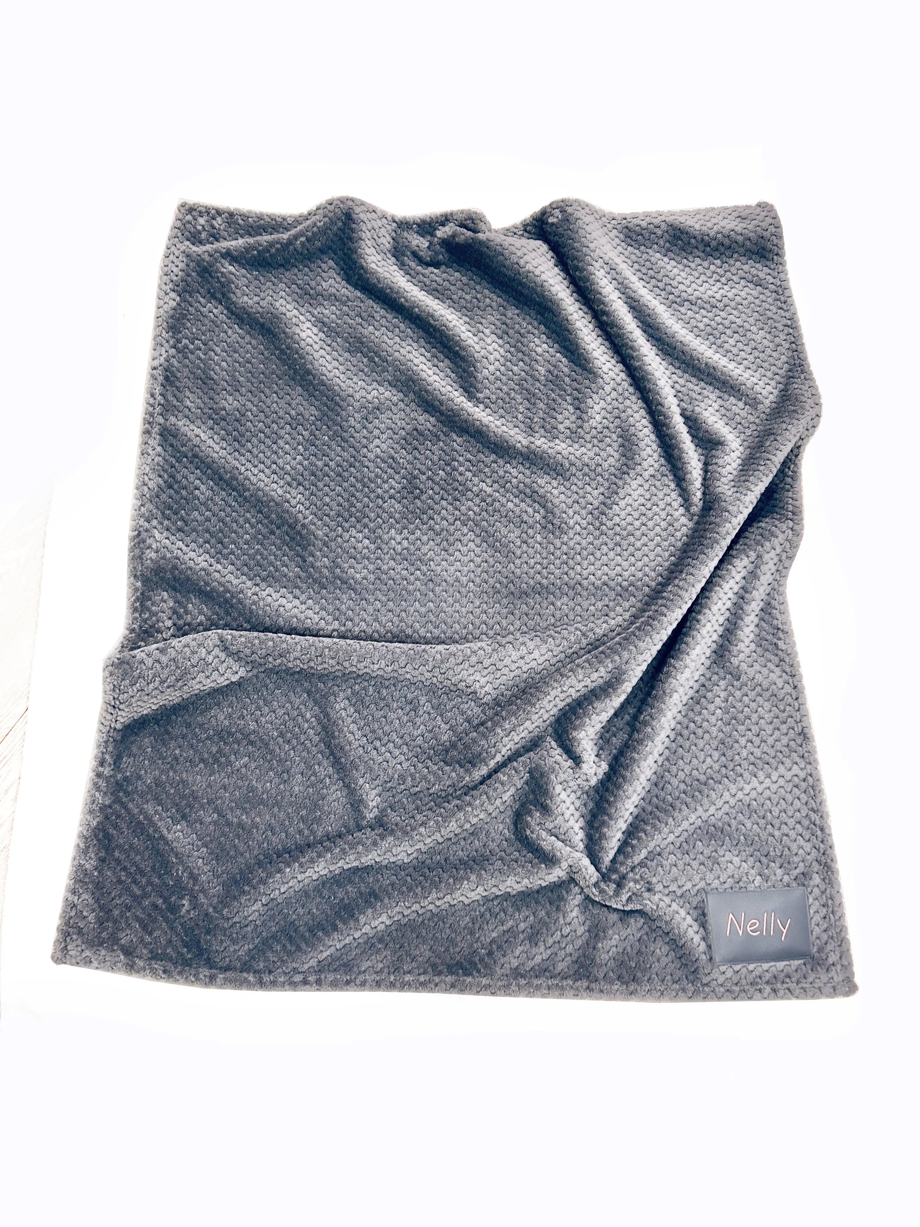 Couverture grise personnalisée pour bébé Lolikö