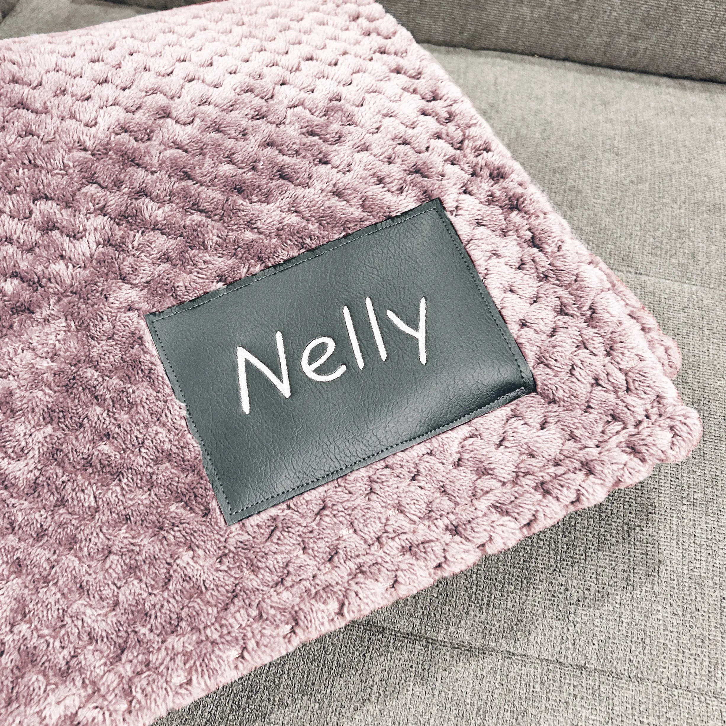 Couverture rose personnalisée pour bébé Lolikö