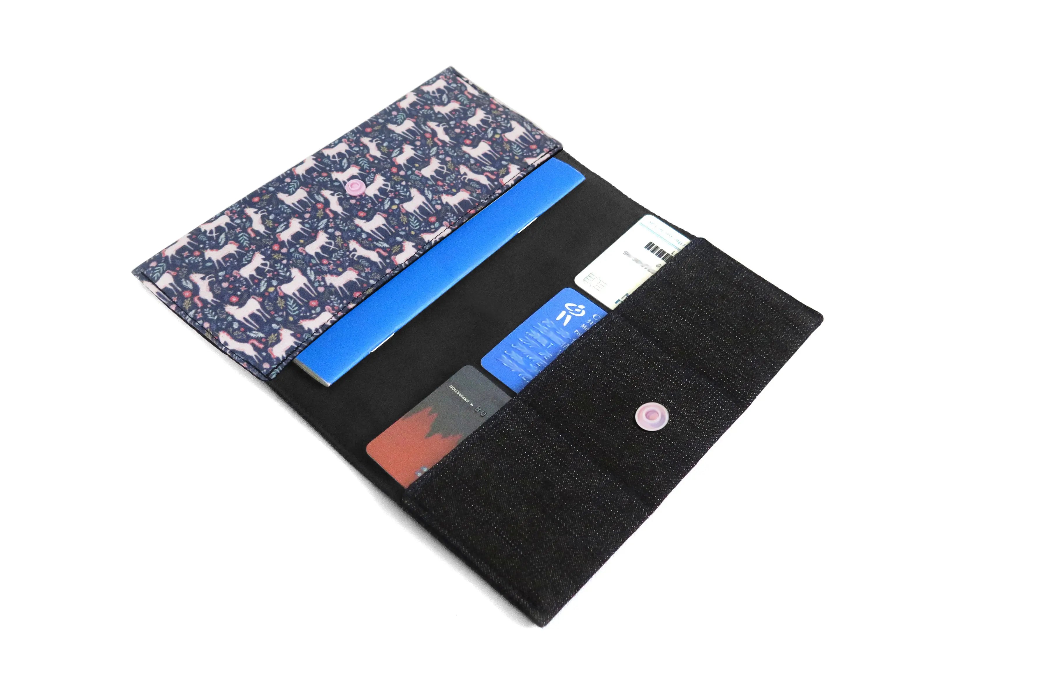 Protège carnet de santé personnalisé Lolikö Licorne Lolikö