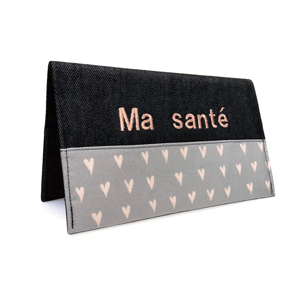 Protège carnet de santé personnalisé Lolikö Petit coeur rose Lolikö