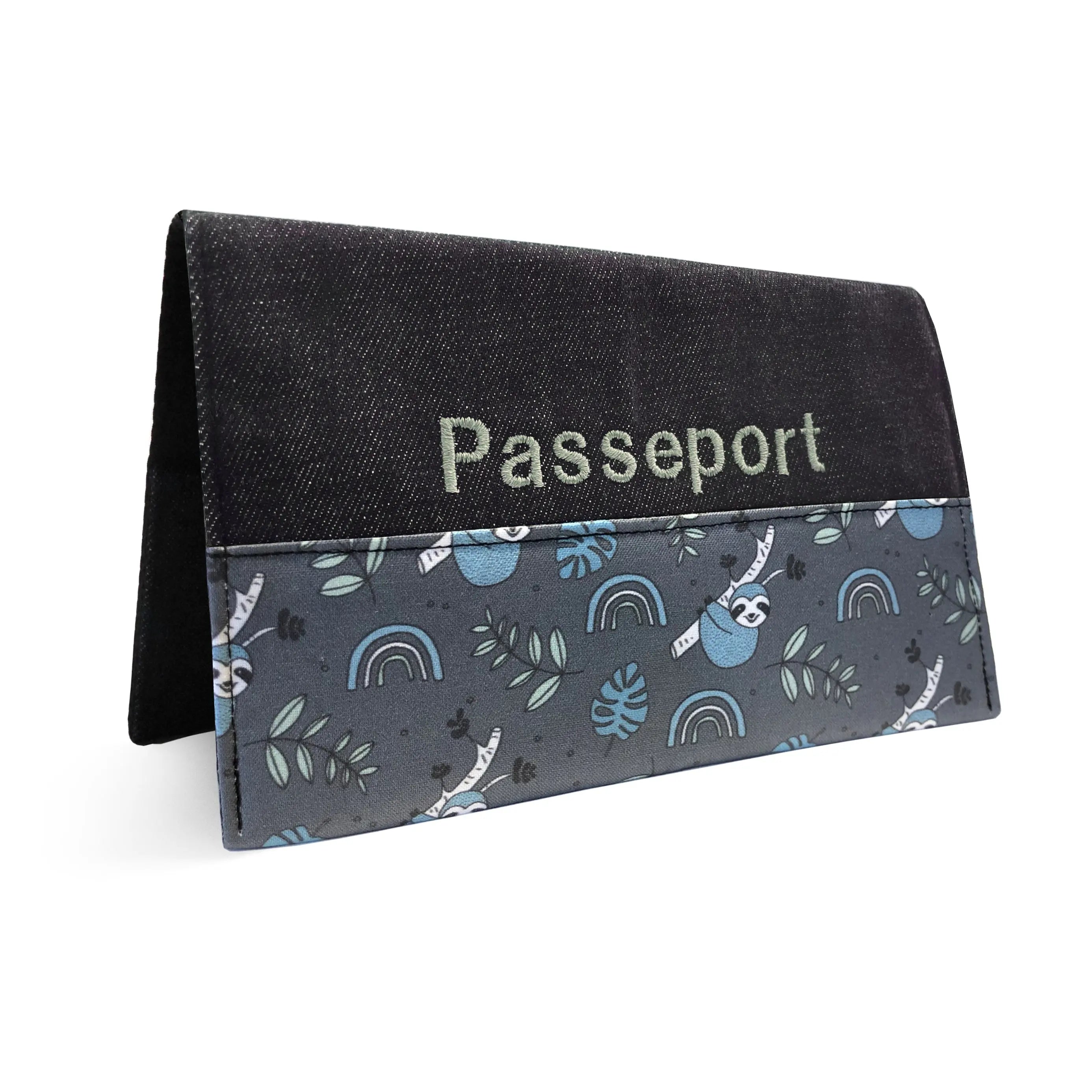 Protège passeport personnalisé Lolikö Paresseux Lolikö