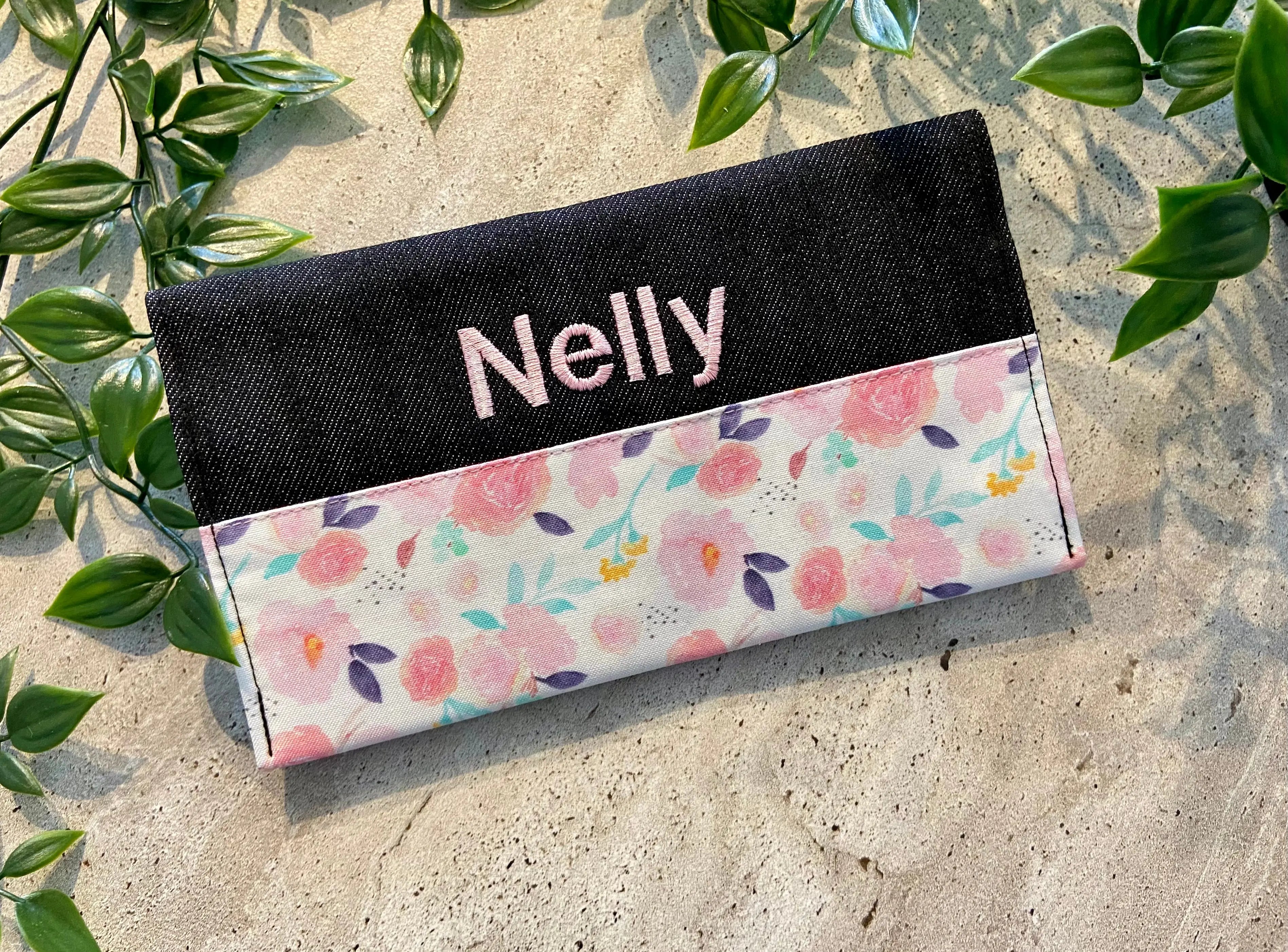 Protège carnet de santé personnalisé Lolikö Fleur Lolikö