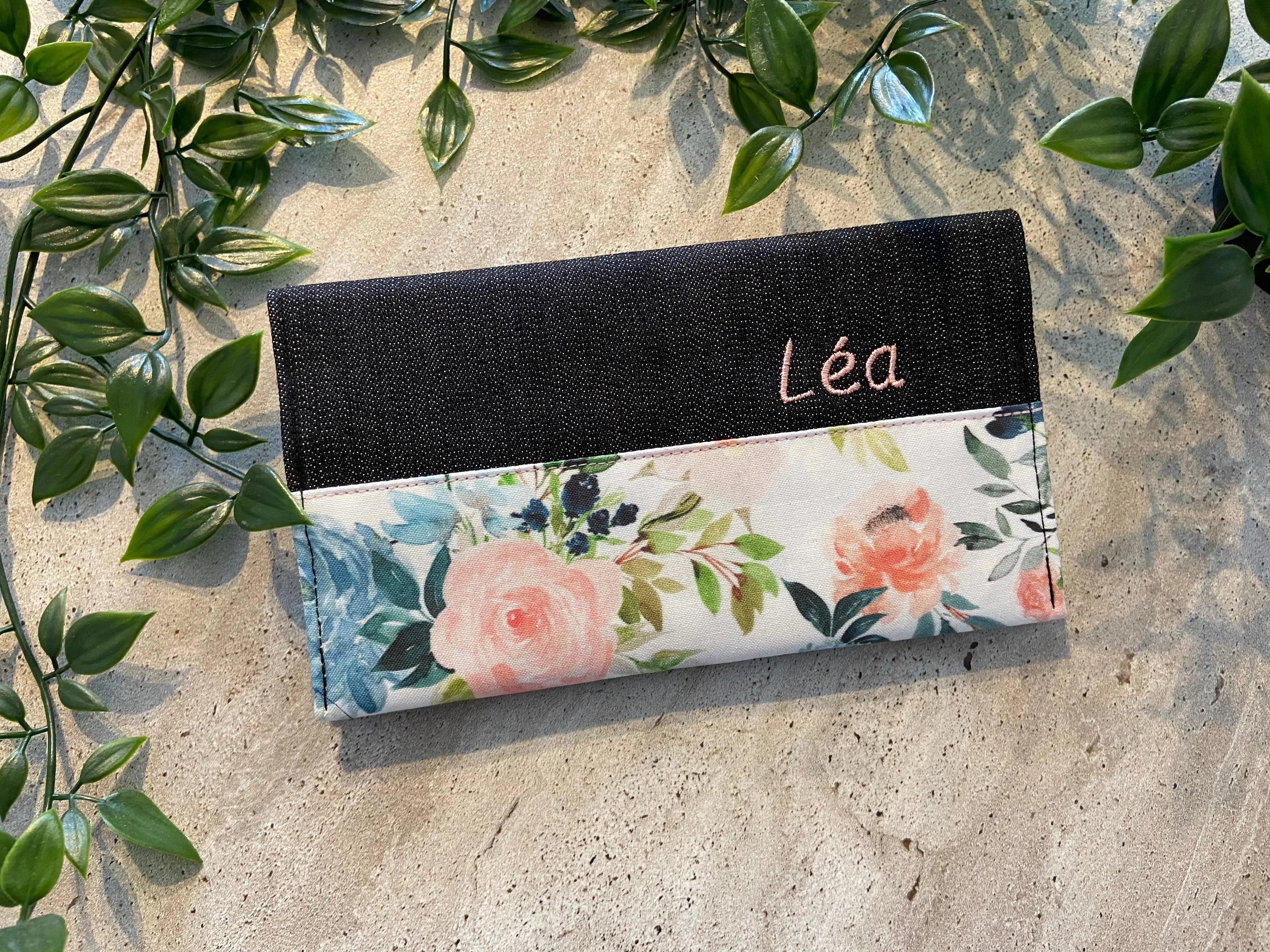 Protège carnet de santé personnalisé Lolikö Rose Lolikö