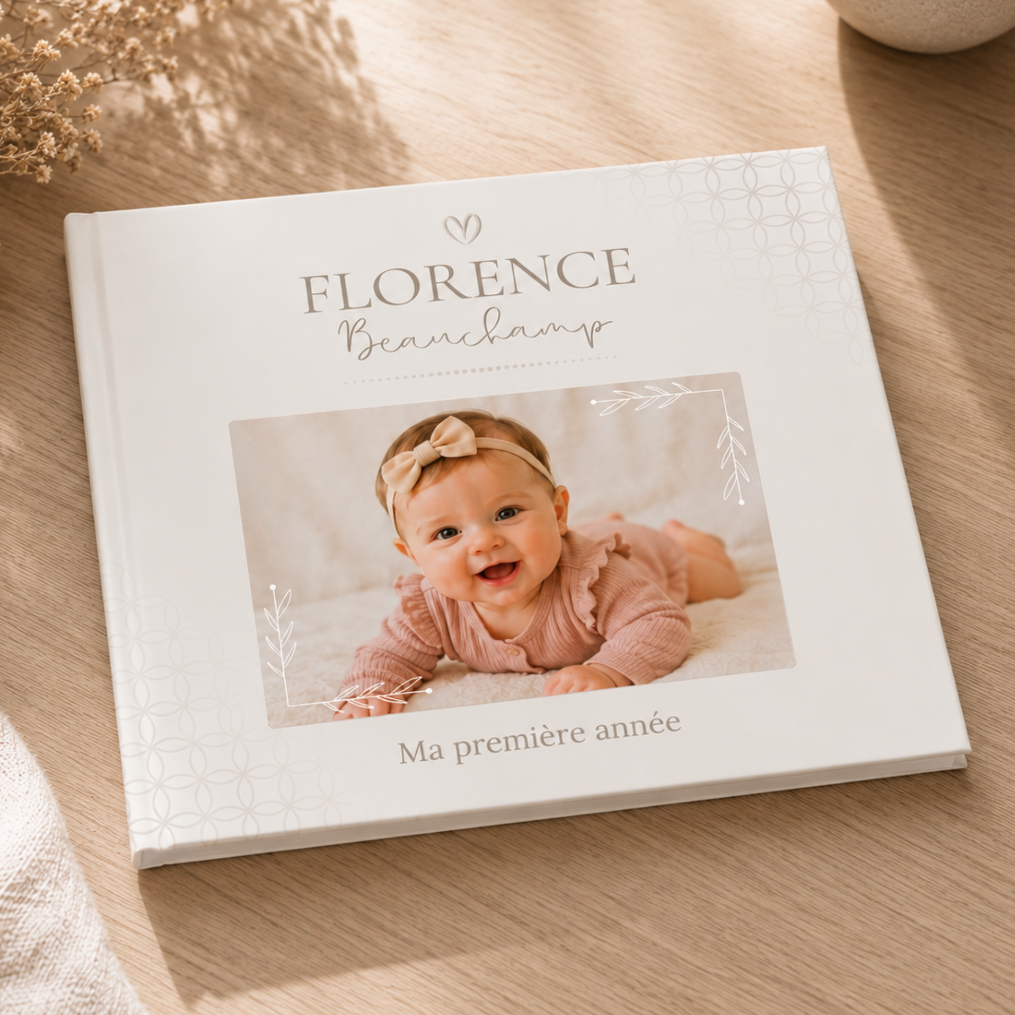 Template pour livre souvenir de naissance 0-12 mois