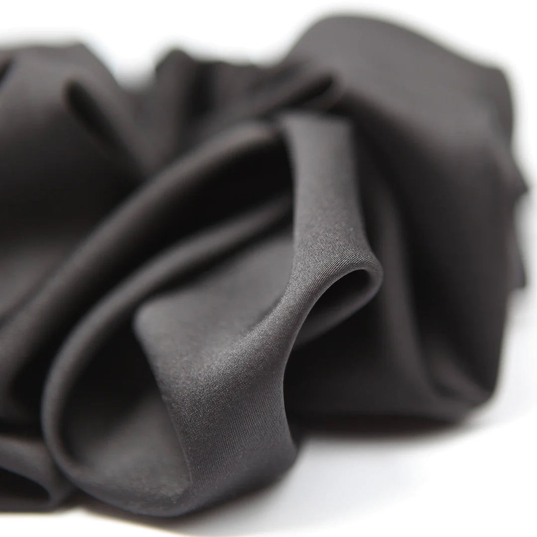 Black satin scrunchie pic &amp; clip