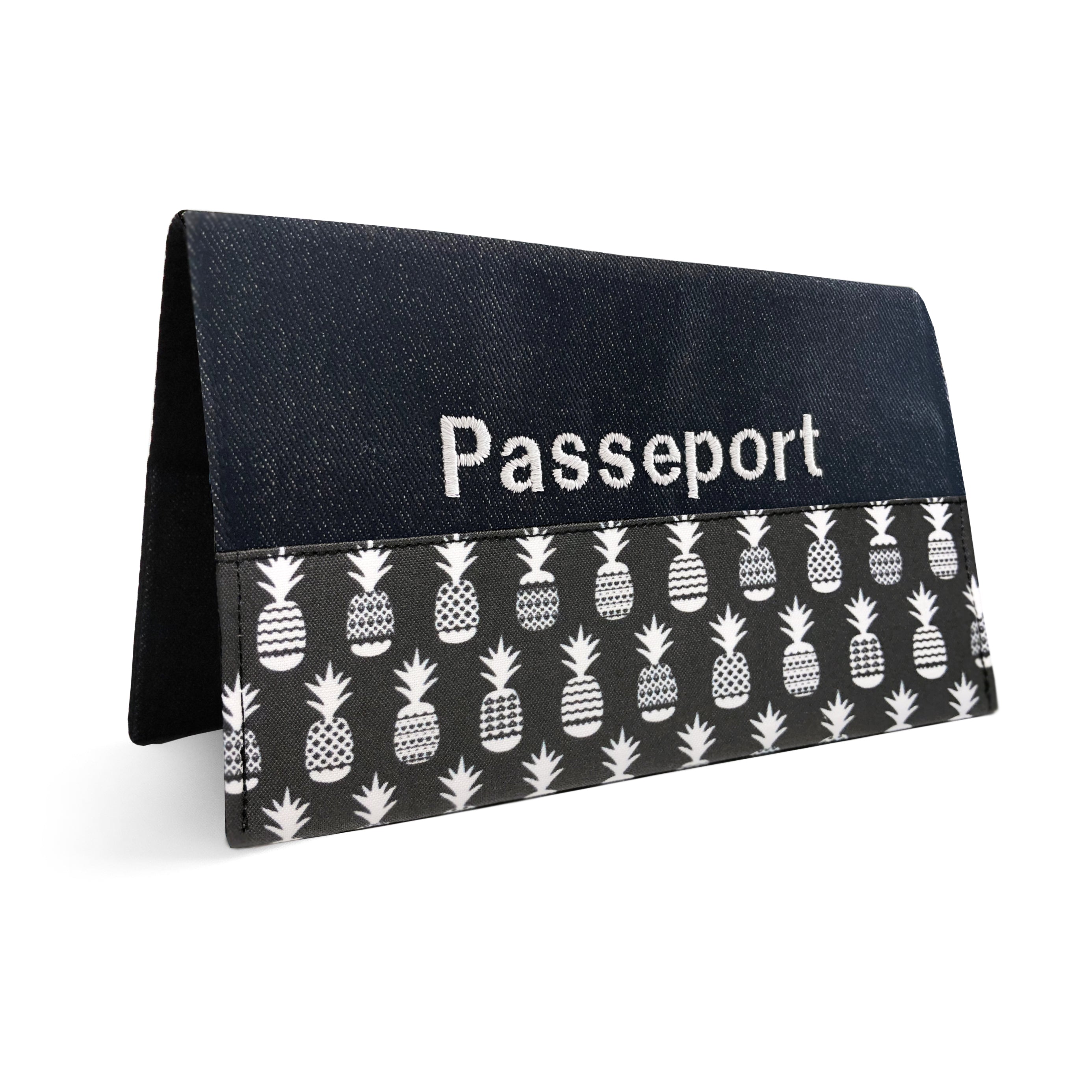 Lolikö Pineapple Passport Cover