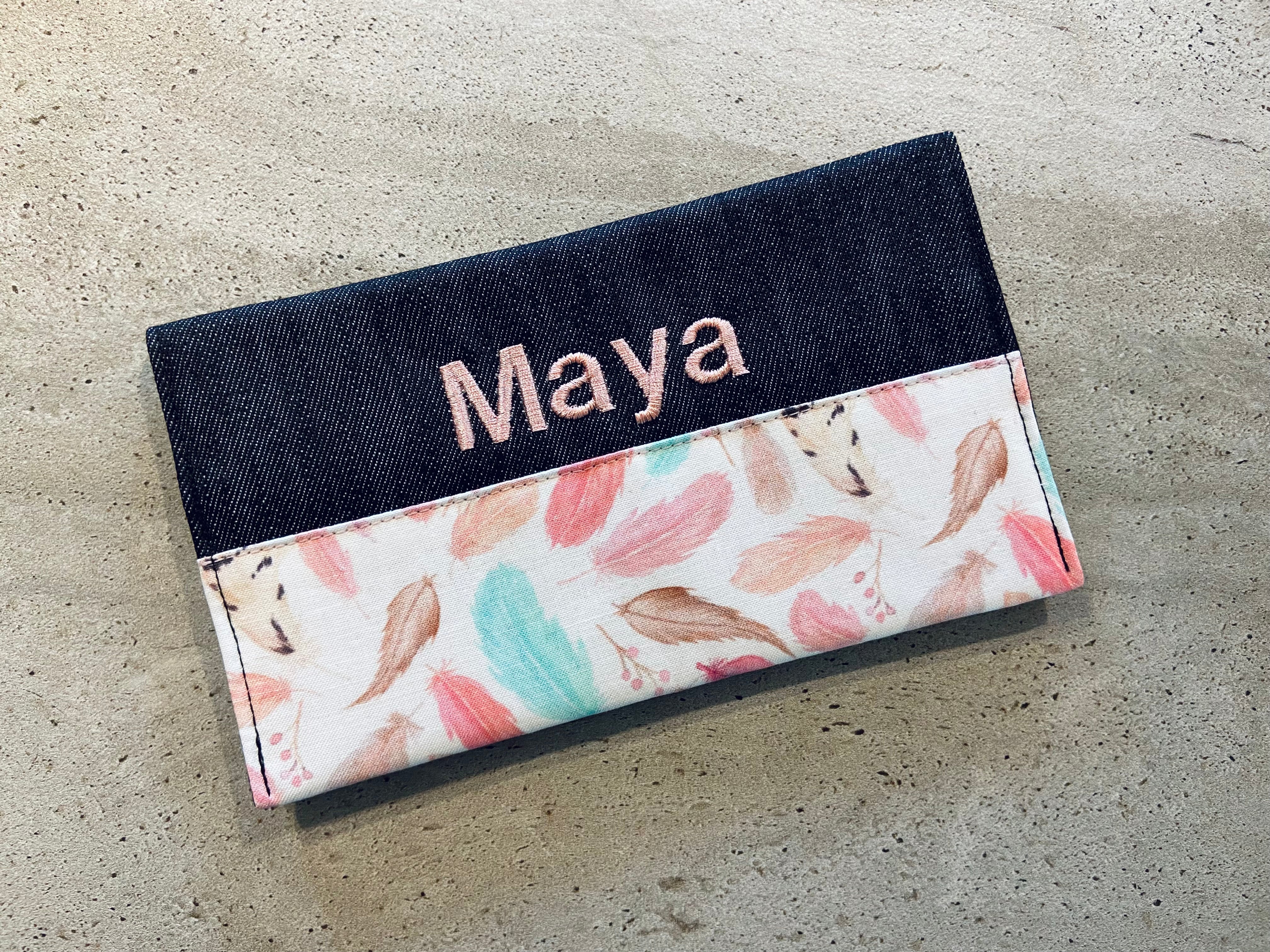 Protège carnet brodé MAYA tel quel