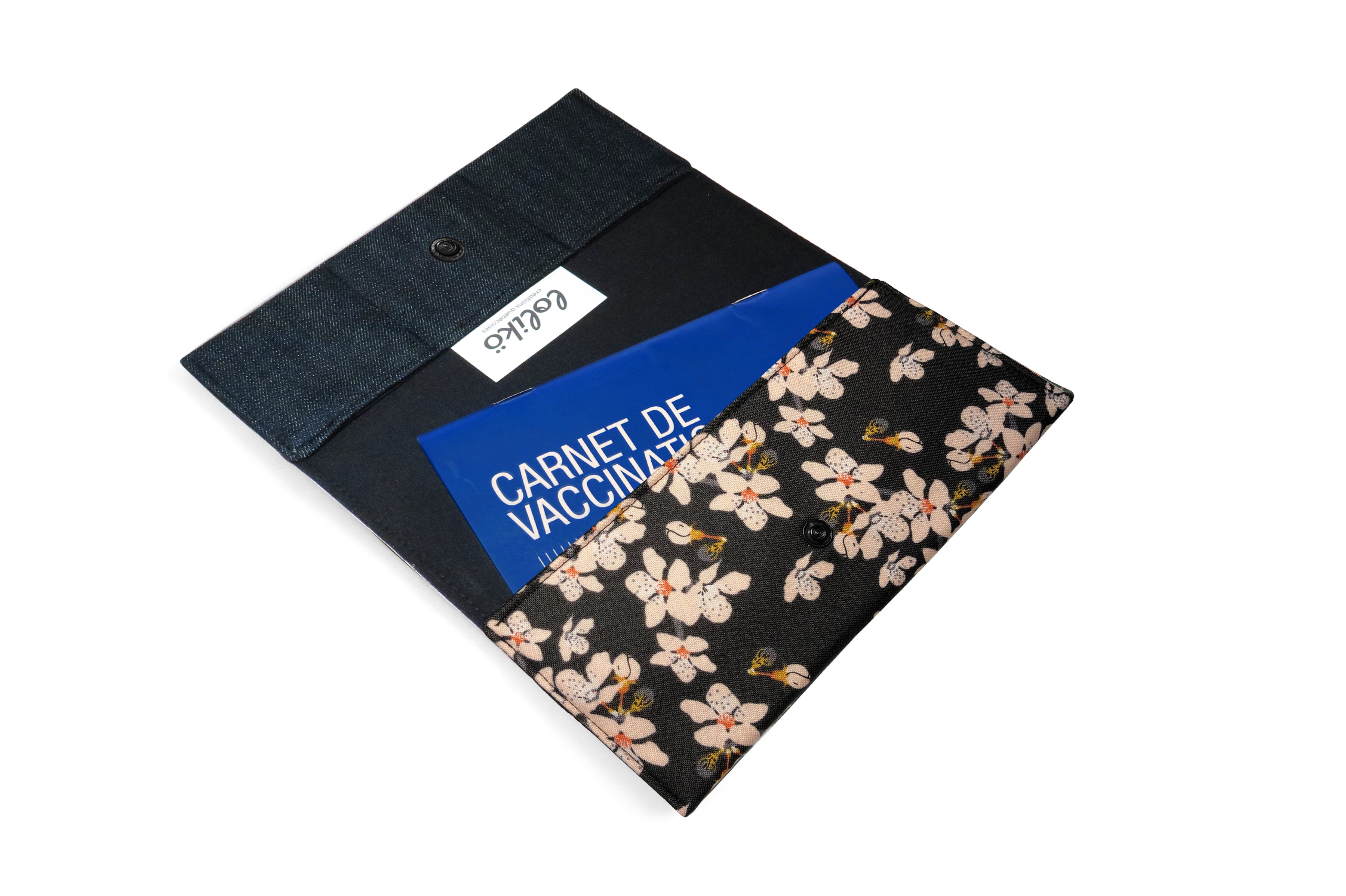 Protège carnet de santé Lolikö Fleur noire